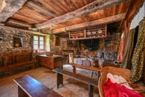 Chaumière De 1656, Écomusée Du Pays D’Auray (intérieur), Brec’h, Photographie De L’écomusée, Tous Droits Réservés