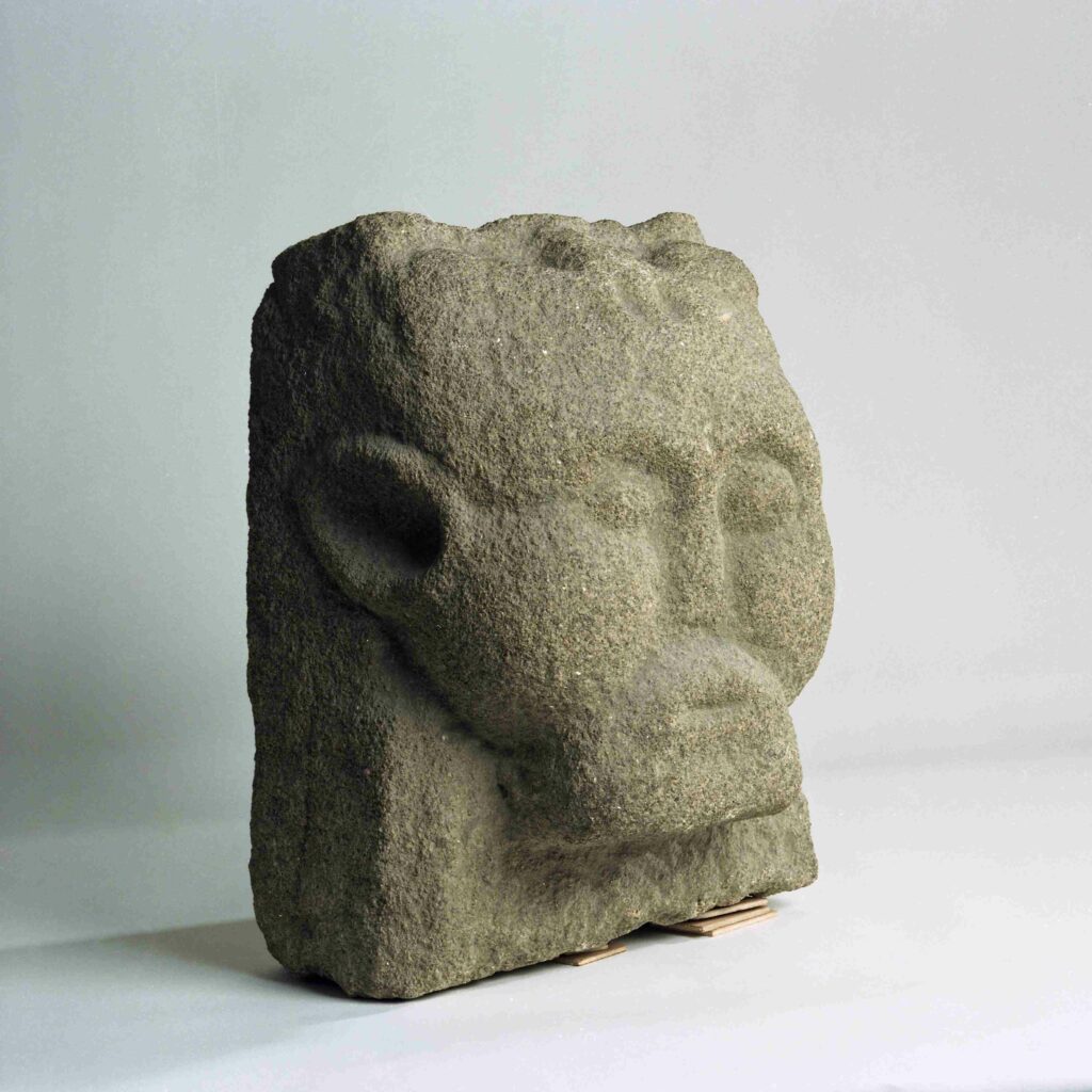 Sculpture dite "tête du roi Marc'h"